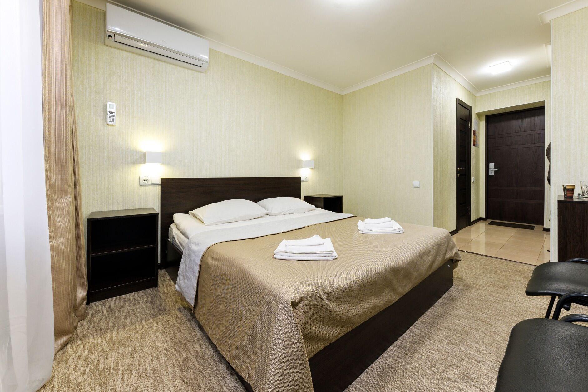 Hotel Nivki Kyiv Exterior photo