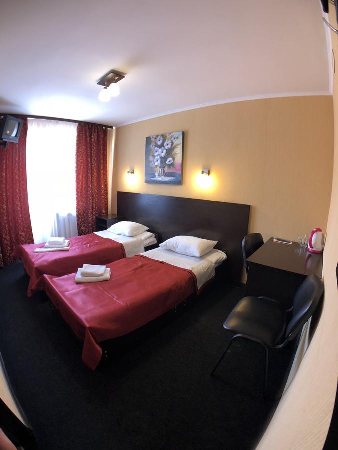 Hotel Nivki Kyiv Exterior photo